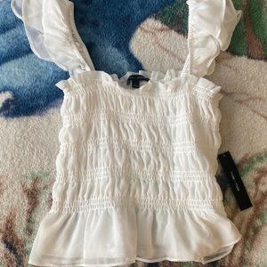 White cute ruffle sleeve top